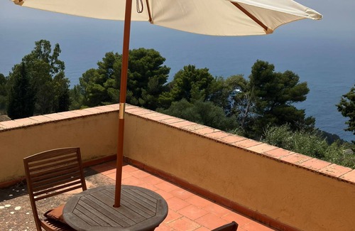 Monte Argentario Villa | Gorgeous villa in Tuscany with amazing sunset view