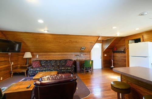 Lake Village Apartamento | Gorgeous view of Lake Chicot from 2nd Story Balcony!