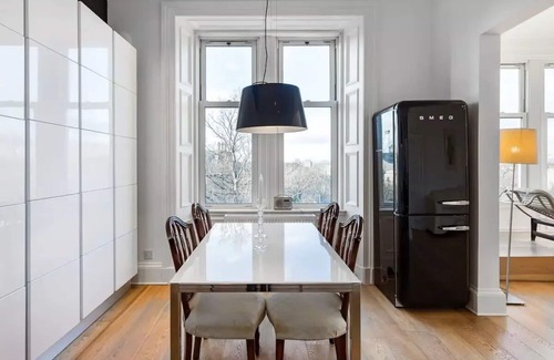 Merchiston Apartamento | Gorgeous Views from an Elegant Apartment in Bruntsfield