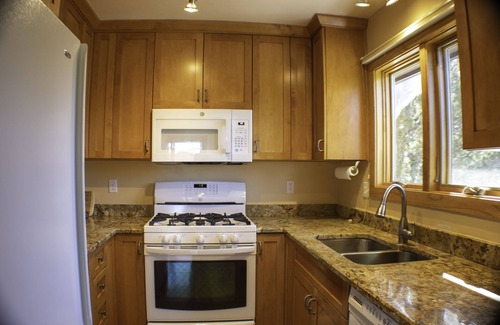 Mountain Club Cabina | Gorgeous Views from this 3-bed, 2-bath home in the pines - 10 min to Prescott