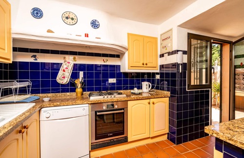 Montgo de Toscamar Villa | Preciosa Villa. 2 camas, piscina privada, WiFi gratis, aire acondicionado y barbacoa.