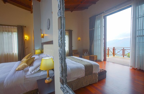 Nkuringo Cabina | Gorilla Heights Lodge