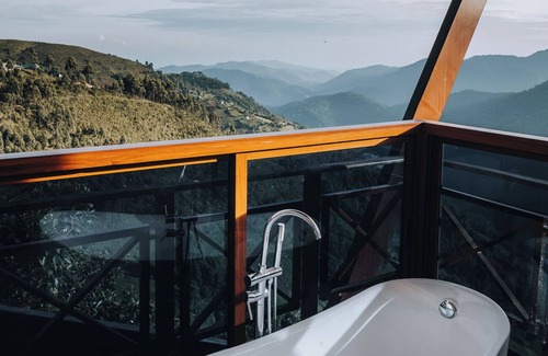 Nkuringo Cabina | Gorilla Heights Lodge