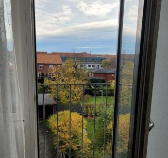 Esbjerg Apartamento | Gormsgade 96. 3. dør 12 (id.033)