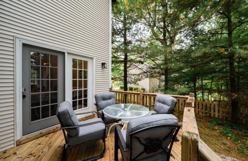 Traverse City Casa | Gorogeous Chic 2BDR Renovated Home near Downtown Sleeps 6 843