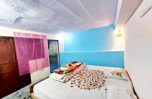 Kharsali Hotel | Goroomgo Buransh home stay Rishikesh