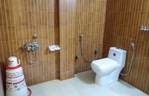 Jabalpur Hotel | Goroomgo Imperial Jabalpur