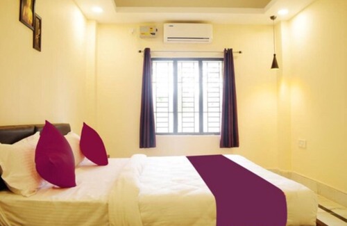 Bhubaneshwar Hotel | Goroomgo Luxury Star Inn Sum Hospital Bhubaneswar