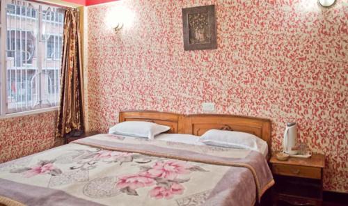 Darjeeling Hotel | Goroomgo Shambhu Mall Road Darjeeling
