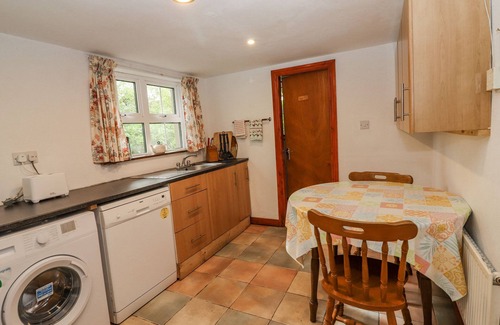 Tahilla Cabaña | GORTAGOWN COTTAGE, family friendly in Sneem, County Kerry