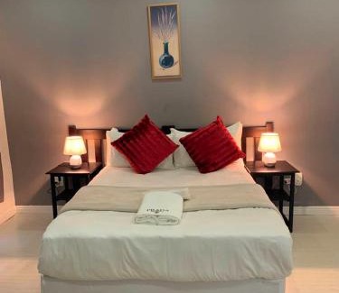 Mbabane Cama Y Desayuno | Goshen Villa