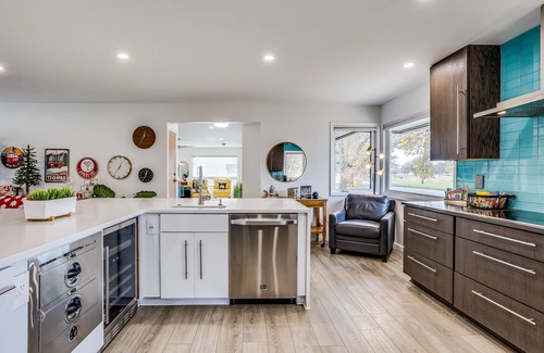 Wichita Casa | Gourmet Kitchen-Private Pool & Spa-Games-Steps to Golf Course-Parks & Museums