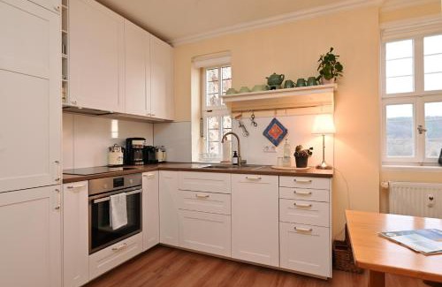 Schlitz Apartamento | GRÄFIN AMALIA - Elegantes Apartment in der historischen Hinterburg in Schlitz, 2 Schlafzimmer, mit Garten, nahe Fulda und Bad Hersfeld