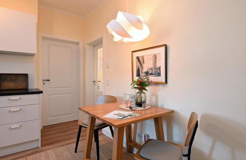 Schlitz Apartamento | GRÄFIN MARTHA MARIA - Design-Apartment in der historischen Hinterburg Schlitz - mit Aufzug, Parkplatz & Garten - nahe Fulda und Bad Hersfeld