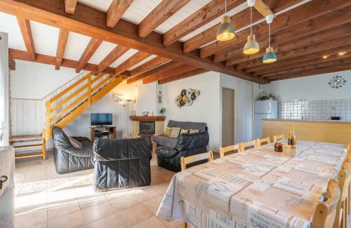 La Gripperie-Saint-Symphorien Casa | Grand gite 16 personnes