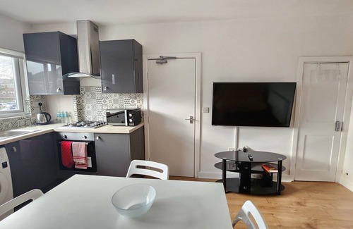 Ashford Apartamento | Grace Apartments - Living Stone 2