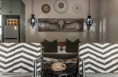 Marloth Park Chalet De Esquí | Grace of Africa, Marula Suite, Kruger National Park Accommodation