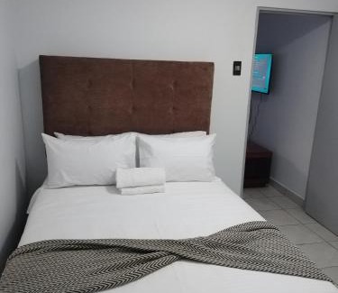East London Cama Y Desayuno | Grace Villas 6