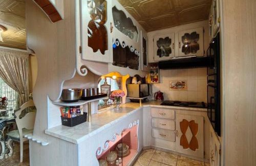 Bloemfontein Casa | Graceful Grasslands