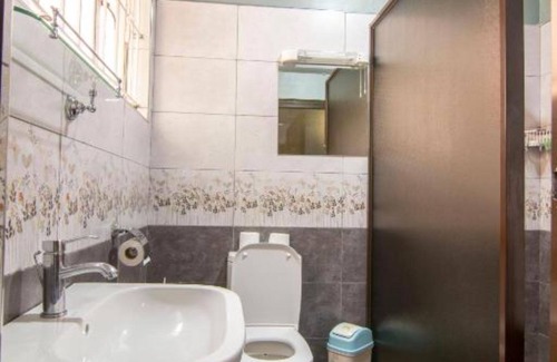 Kilimani Hotel | GraceHouse Resort