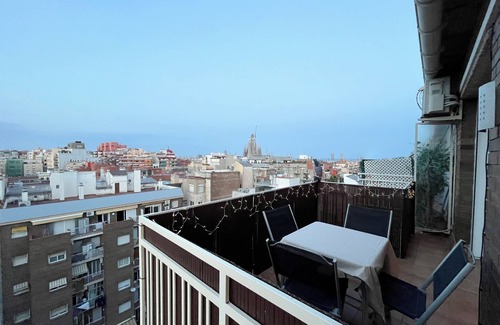 Gracia Apartamento | Atico Gracia Skyline. Con terraza