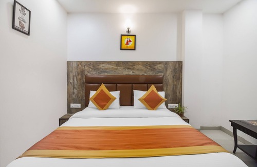 Mahipalpur Extension Cama Y Desayuno | Gracious A Unit Of Hotel Vishesh