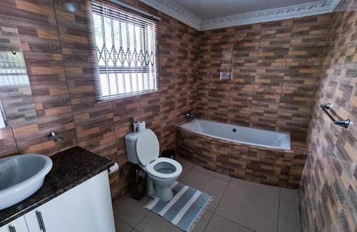 Greater Tubatse Casa | Gracious Lodge