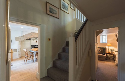 Starbotton Casa | Grade 2 listed country home sleeping 12 with hot tub and annex