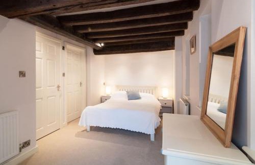 Ludwel Casa | Grade 2 listed , In the heart of Historic Ludlow.
