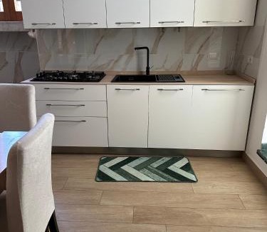 Nocera Superiore Apartamento | Gradevole studio in corte