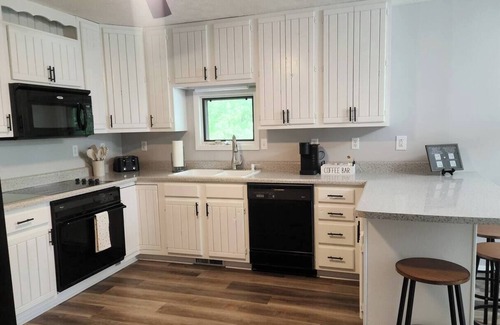 Grafton Casa | Grafton home located off main street.