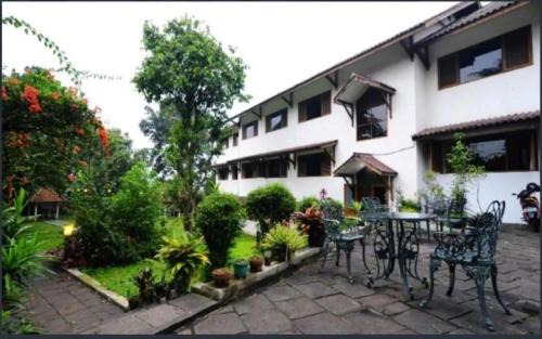 Setiabudi Hotel | Graha Asri Hotel
