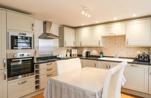 Sconser Cabaña | GRAMARYE COTTAGE, character holiday cottage in Portree
