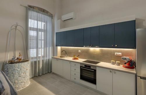 Ermoupoli Apartamento | Grammata Suites
