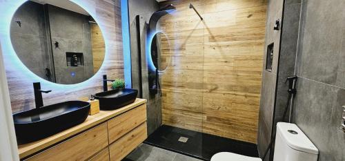 Badalona Apartamento | Gran apartamento ideal grupos muy cerca Barcelona