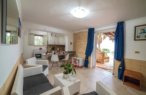 Marina di Felloniche Apartamento | Gran Appartamento Felloniche Sea View, Castrignano del Capo, Italy