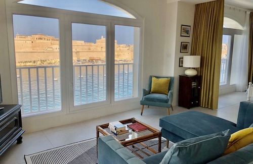 Madliena Apartamento | Gran Harbour Penthouse