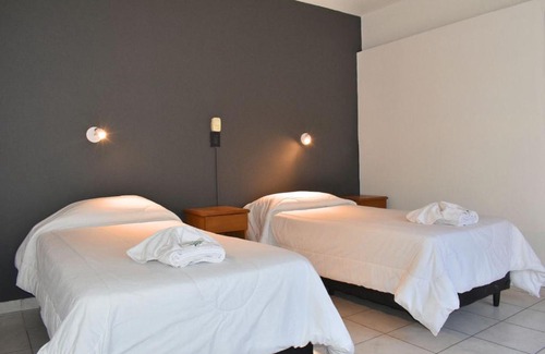 Villa Carlos Paz Hotel | Gran hotel argentino