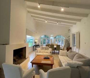 Gualeguaychú Casa | Gran Mansión Premium
