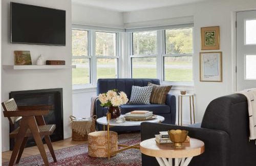 Waupoos Casa | Gran Roble - Charming Countryside Retreat