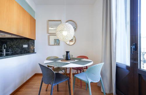 Sant Antoni Apartamento | Gran Via City Center Apartment