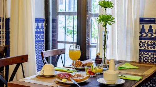 Kampala Hotel | Granada