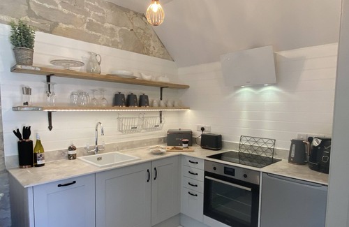 Holworth Cabaña | Granary Cottage - A perfect cosy couple's retreat