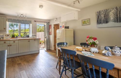 Bridport Casa | Granary Cottage
