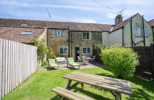 Bridport Casa | Granary Cottage