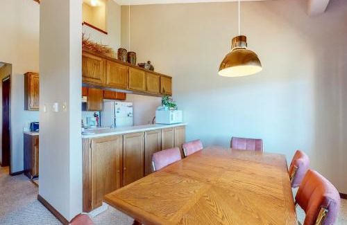 Silvercreek Apartamento | Granby Condo with Views