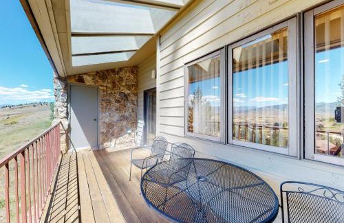 Silvercreek Apartamento | Granby Condo with Views
