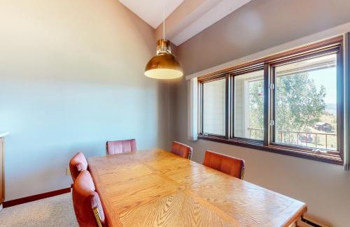 Silvercreek Apartamento | Granby Condo with Views