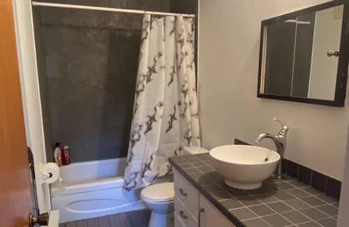 Hochelaga Apartamento | Grand 3 chambres à proximité du centre-ville