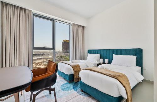 Al Safa Apartamento | Grand 3BR APT with Pool, Gym and 2 Parking Spaces
